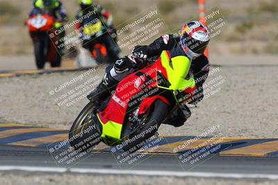 media/Apr-09-2023-SoCal Trackdays (Sun) [[333f347954]]/Turn 11 (10am)/